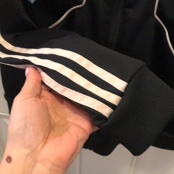 Adidas - BLACK JACKET - Picture 5 of 8